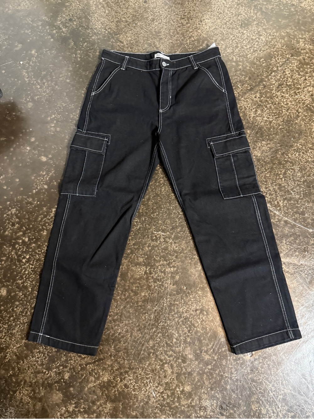 Zara Black Cargo Jeans with White Contrast Stitching